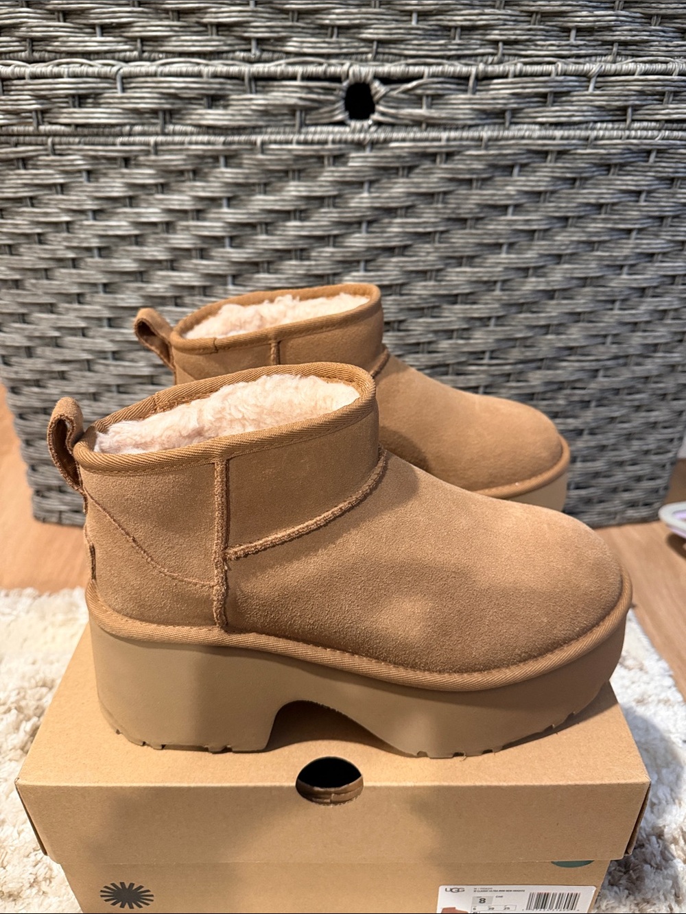 UGG Chestnut Suede Faux-Fur Platform Ankle Boots size 8